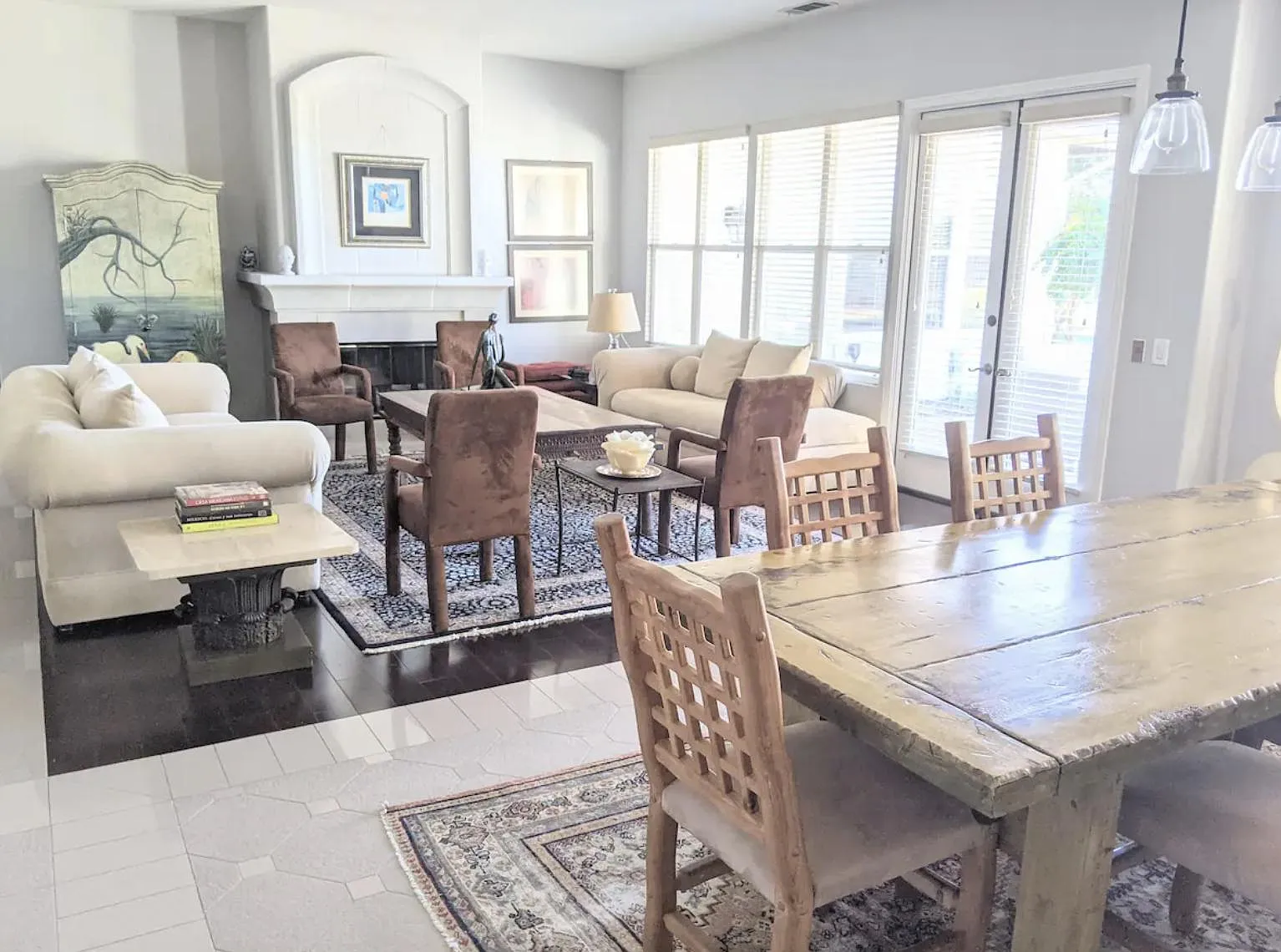 4 bed, 2980 sqft, $9,300 — Photo 1