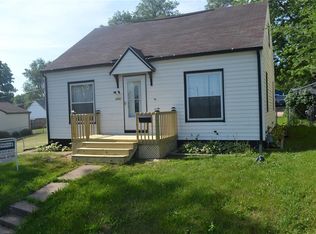 1251 16th Ave SW, Cedar Rapids, IA 52404