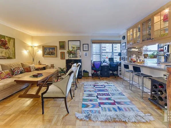 572 Grand Street image 1 of 8