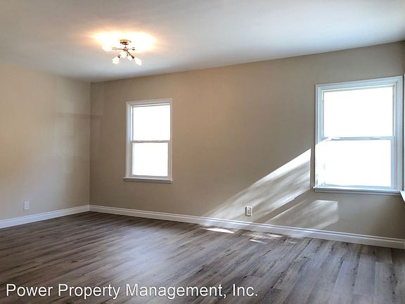 3rd image of 9047 Cattaraugus Ave