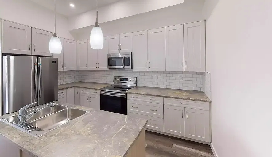 2 bed, 1.0 bath, $2,000 — Photo 1