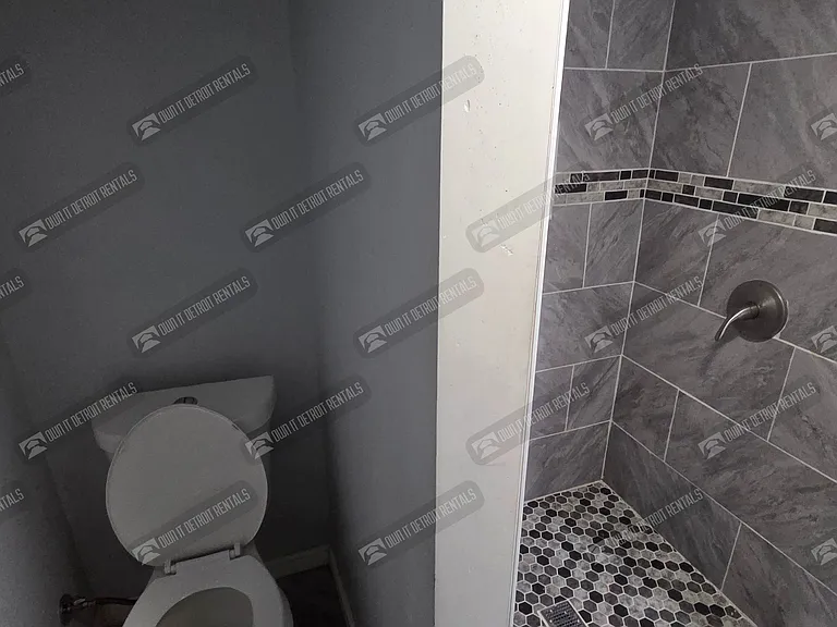 4188 Buckingham Ave — Photo 28