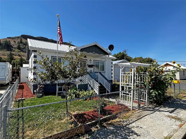 312 Roosevelt Drive, Grand Coulee, WA 99133