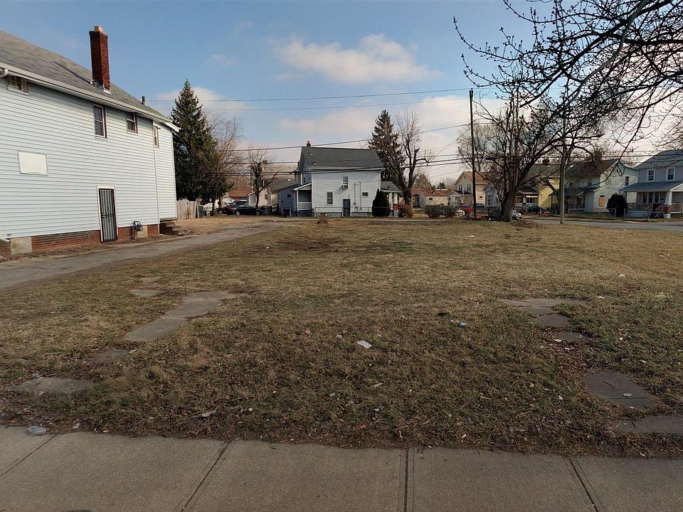 1st image of 1928 Cleveland Ave #30