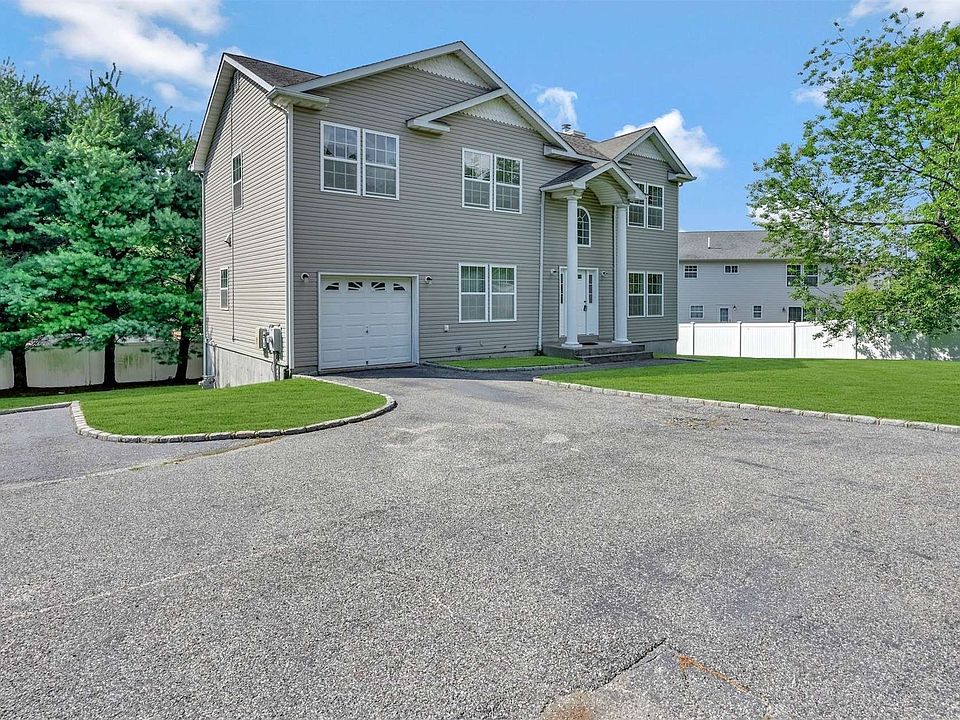 684 Wheeler Road, Hauppauge, NY 11788 MLS 3492186 Zillow