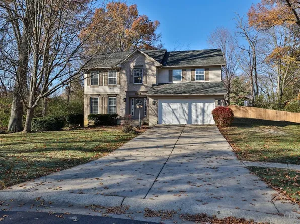 3206 Dogwood Ct, Loveland, OH 45140