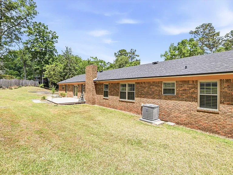 3456 Mahoney Dr — Photo 50