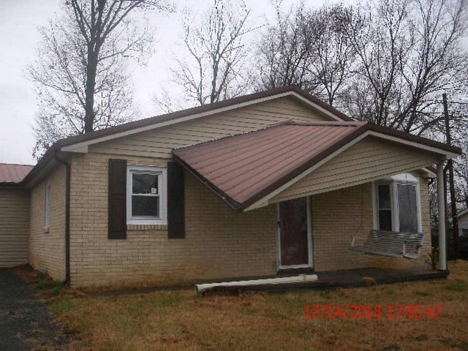 1st image of 177 McConnell Dr
