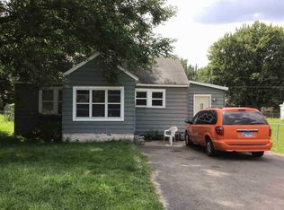 311 S Memorial Ave, Rockford, IL 61102