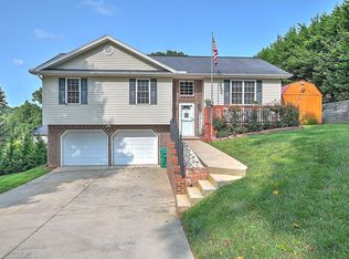 4872 Druid Hills Ct, Kingsport, TN 37663