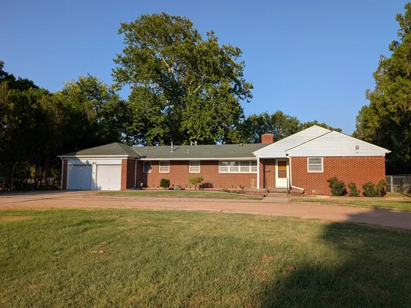 2250 S Hillside St, Wichita, KS 67211