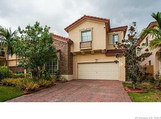 22515 SW 94th Pl, Cutler Bay, FL 33190