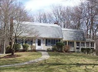 200 Howland Rd, East Greenwich, RI 02818