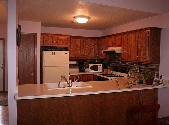 4th image of 406 Grande Dr Unit G
