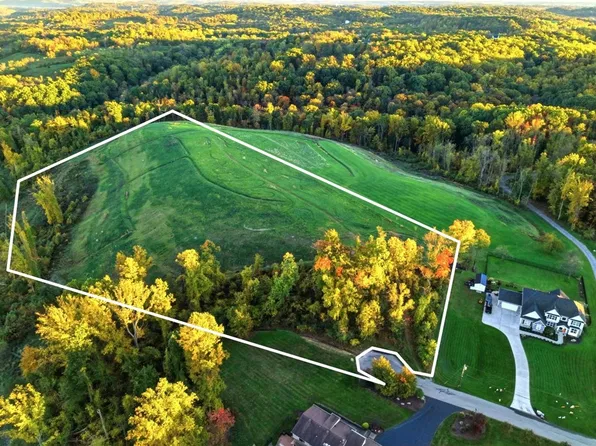 3308 Maine Dr, Allison Park, PA 15101
