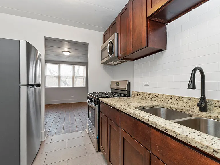 6603 S Rhodes Ave — Photo 14