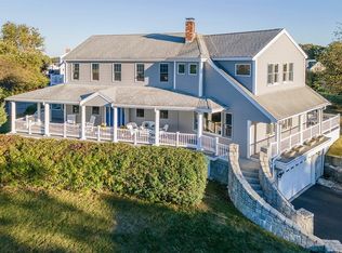 16 Harborview Rd, Hull, MA 02045