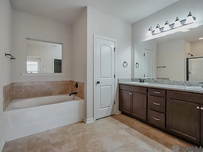14547 Stone Gate Dr — Photo 10