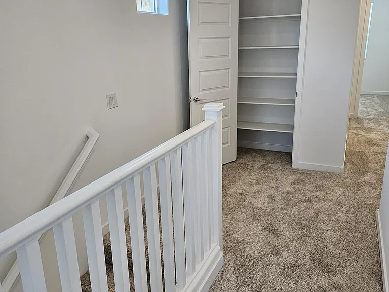 8310 E Prairie Ave — Photo 24