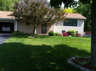 17 Albano Dr, Hilton, NY 14468