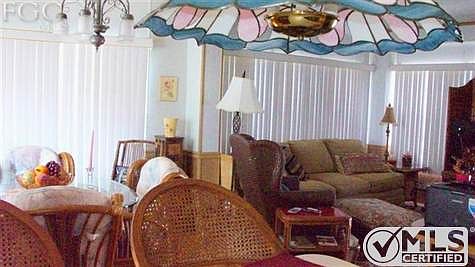 4th image of 4700 Slash Pine Way W #7