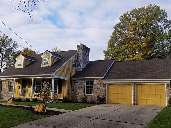 2nd image of 2133 E Shiawassee Dr SE