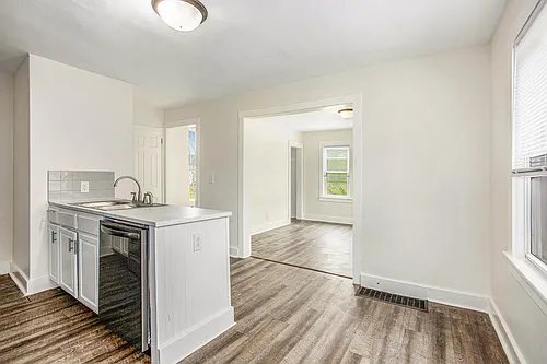 27 Colfax St NE #2 Photo 1