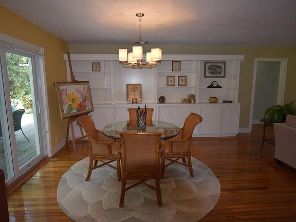2nd image of 2541 SW 21st St