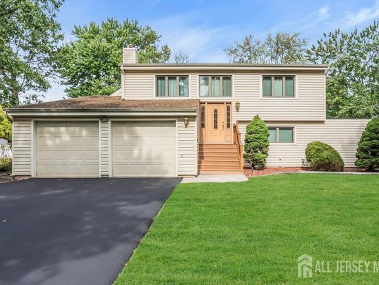 24 Baltimore Ave, Piscataway, NJ 08854