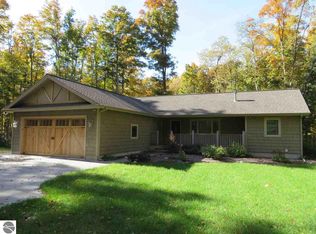 18700 Robin Ridge Rd, Interlochen, MI 49643