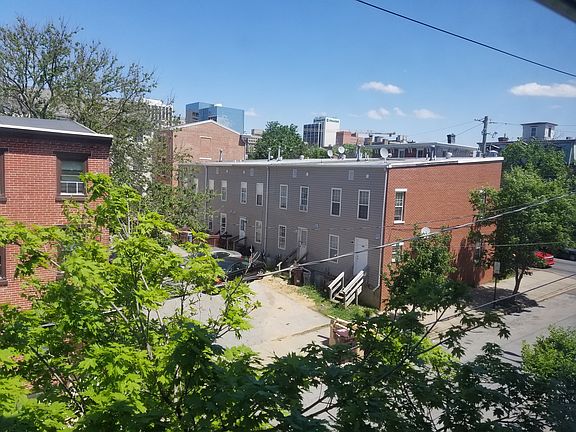 5th image of 500 W 6th St