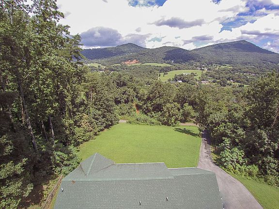 2nd image of 1242 Mineral Springs Dr