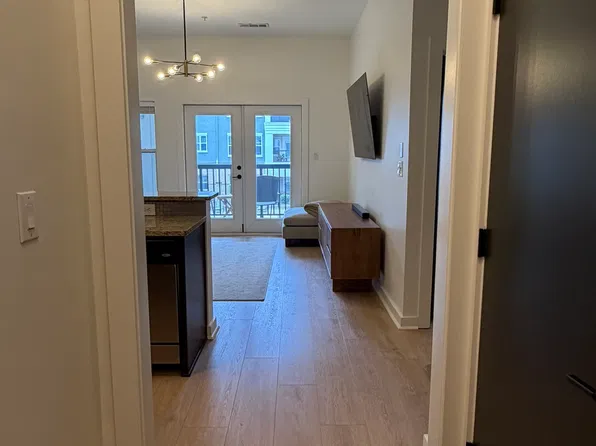 870 Inman Village Pkwy NE APT 331, Atlanta, GA 30307