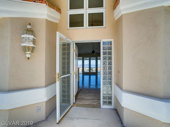3rd image of 150 Desert Valley Dr