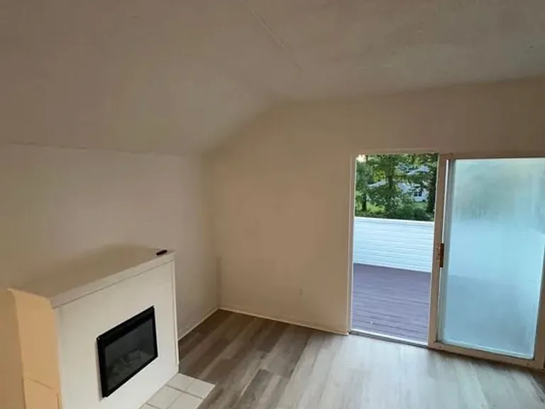 1608 Sweet Home Rd — Photo 3