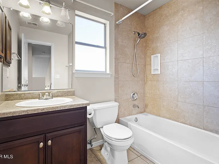 3261 Garden Point Dr — Photo 25