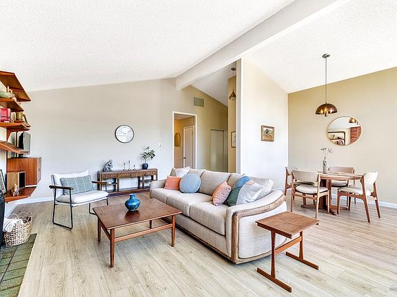 4th image of 1454 Escalero Road