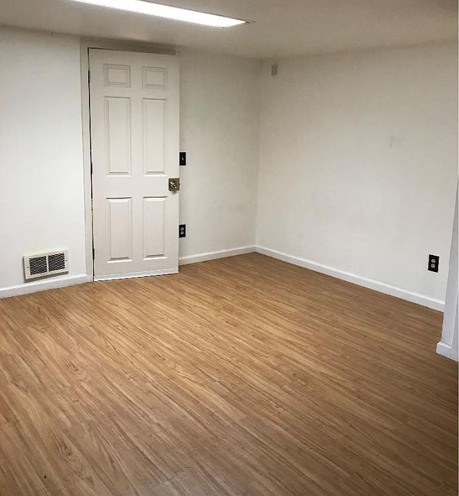 Bedrooom For Rent