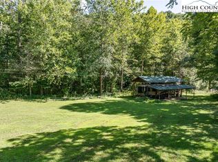 5931 Big Dry Run Rd, Mountain City, TN 37683