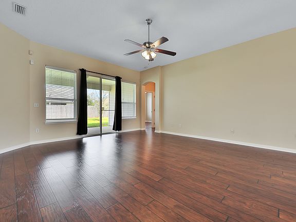 3rd image of 8561 Thad Ct