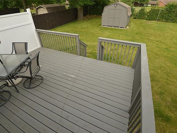 Up close Deck for entertaining or Relaxing