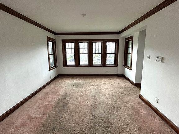 3rd image of 5243 N Laramie Ave