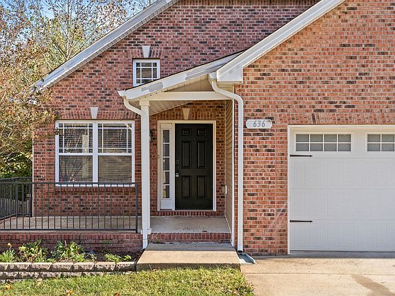 4th image of 636 Hidden Valley Dr