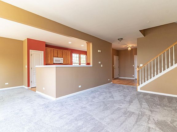 5th image of 1515 Yellowstone Dr