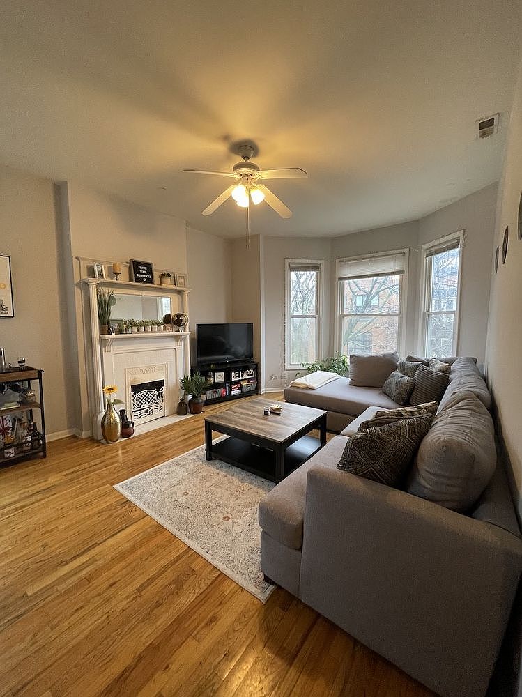 2545 N Seminary Ave APT 2F, Chicago, IL 60614 | Zillow