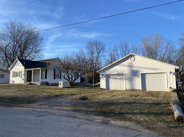 408 W Golubski Avenue, Pierce City, MO 65723
