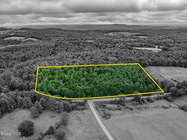 154 County Route 60, Cambridge, NY 12816