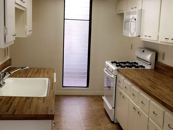 4th image of 1414 Greenfield Ave APT 210