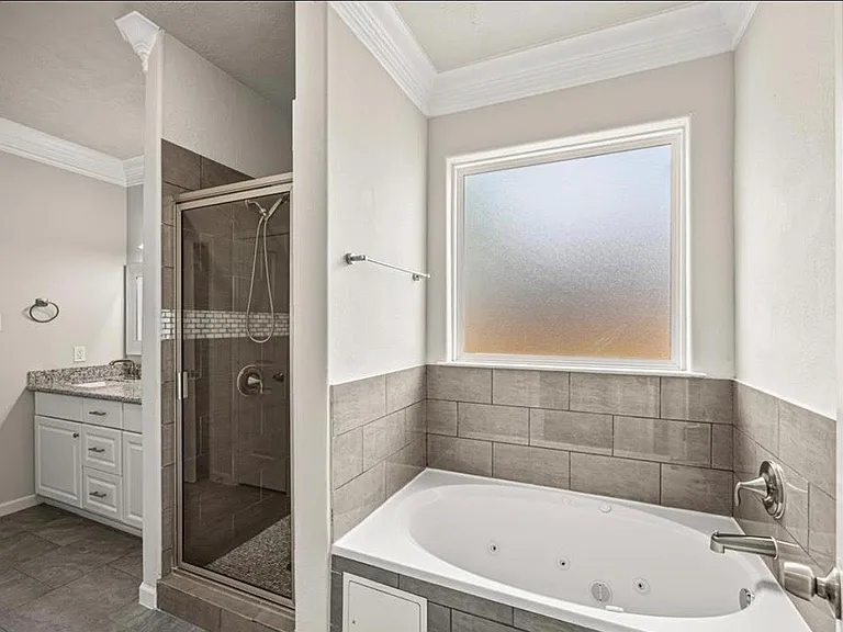 4907 Leamathew St — Photo 30