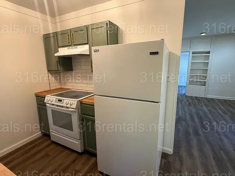 926 N Harding Ave — Photo 7